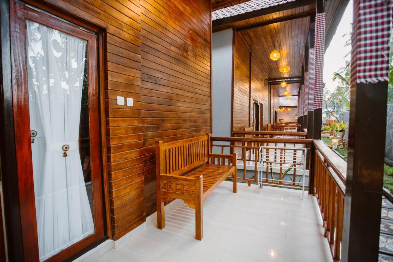 Double'D Hostel Batununggul Luaran gambar