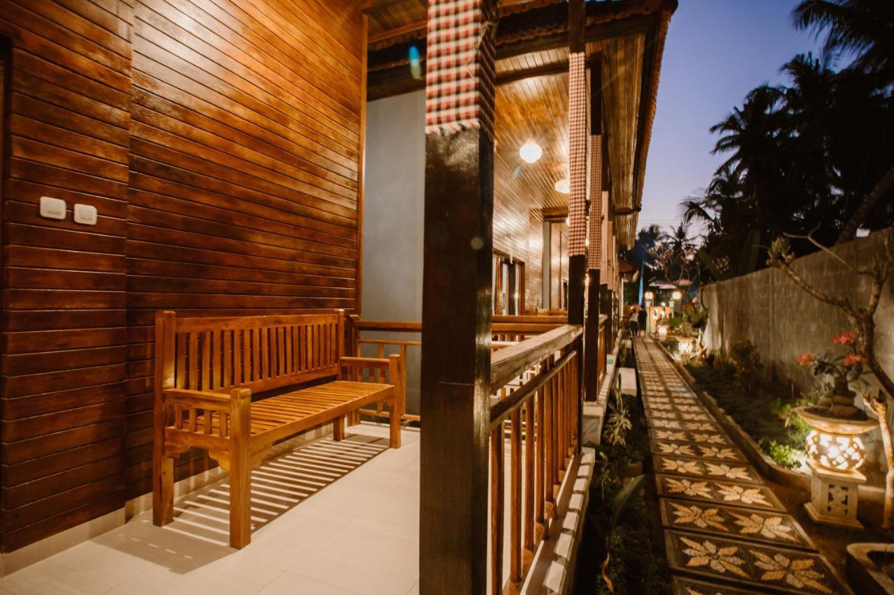 Double'D Hostel Batununggul Luaran gambar